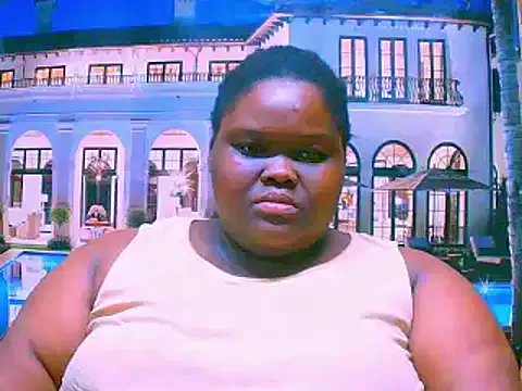 EbonyHotBuns from StripChat