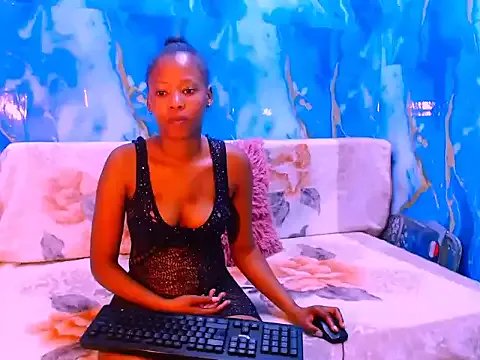 ebonypretty4u69 from StripChat