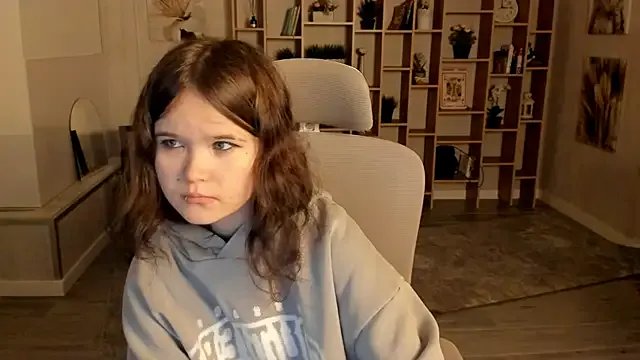 Elainebeness from StripChat