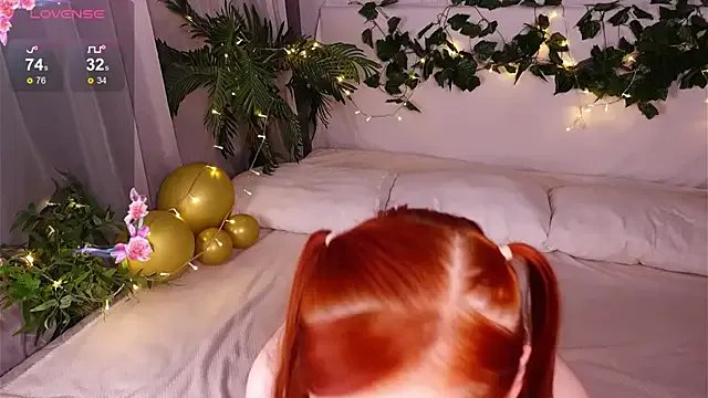 Elfa_Mirielle from StripChat