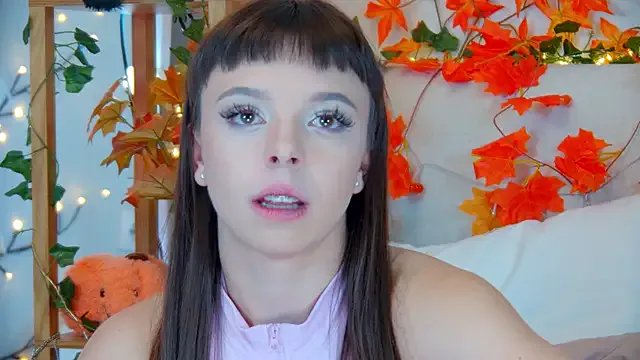 ElisabethDavis from StripChat