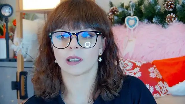 ElisabethDavis from StripChat