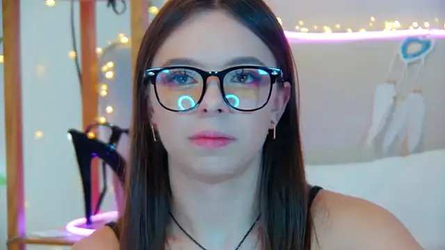 ElisabethDavis from StripChat