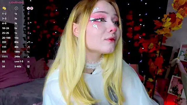 ElswythCovil from StripChat