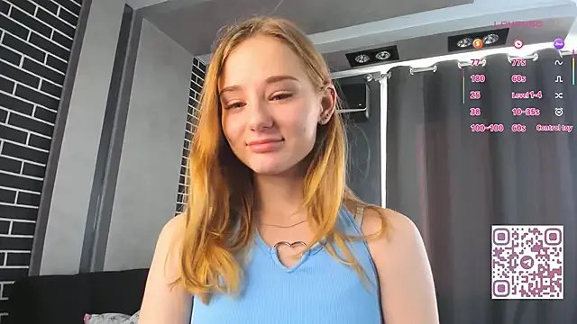 ElvinaRose from StripChat