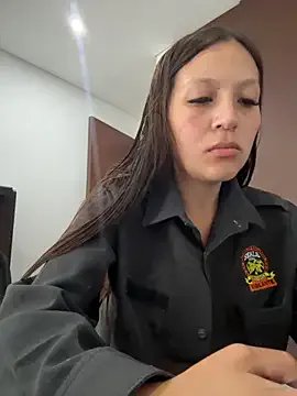 Emily-7_ from StripChat