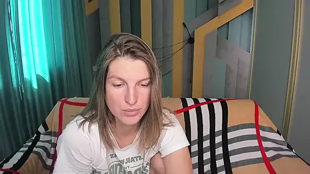 EmilyWalkeri from StripChat