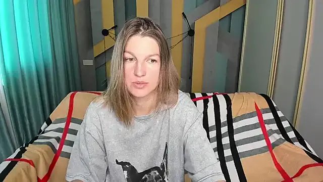 EmilyWalkeri from StripChat