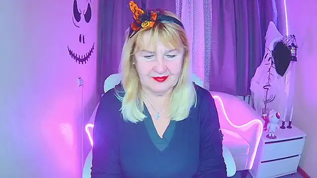  EmmaEllison chat room