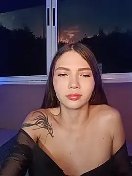  EmmaJhoons chat room