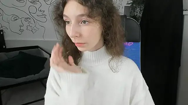 EmmanuellBrown from StripChat