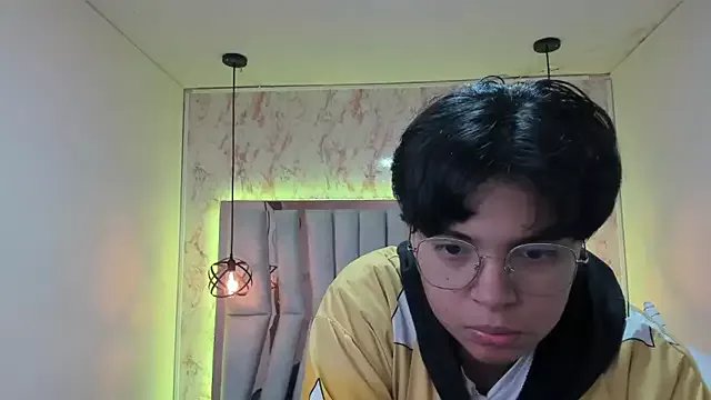 Emmapark_ from StripChat