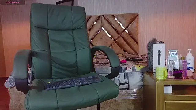 engel_devil from StripChat