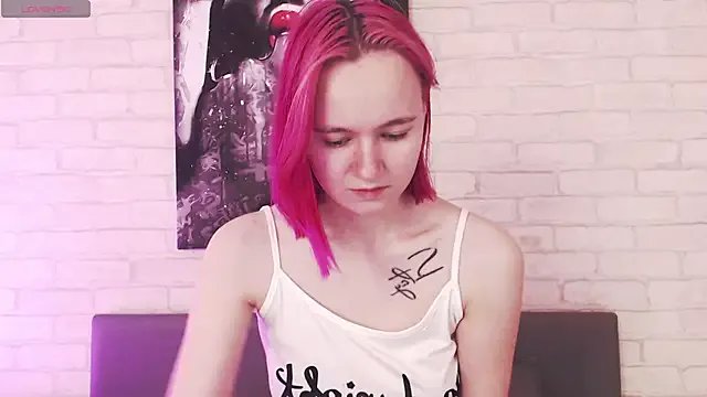 Ericha_Stone from StripChat