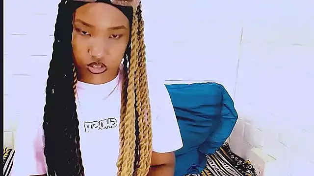 EroticSexyPrada from StripChat