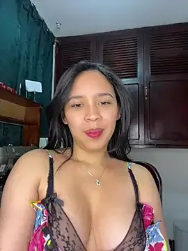  Esmerald_1111 chat room