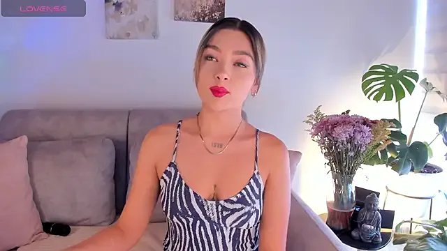 Estrer_collins from StripChat