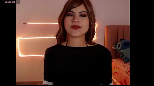 Eva_Feller69 from StripChat