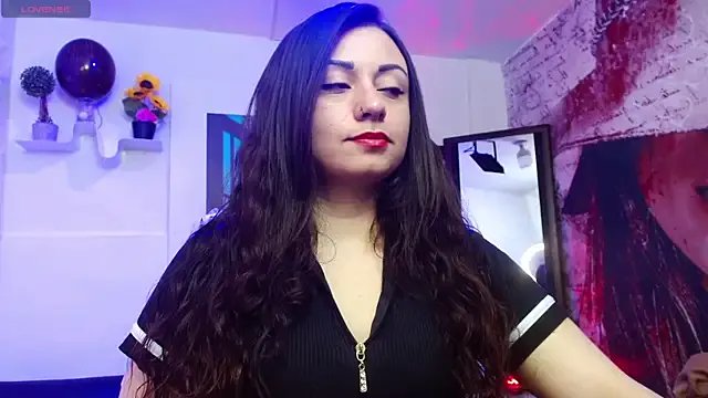  Eva_Roussell chat room