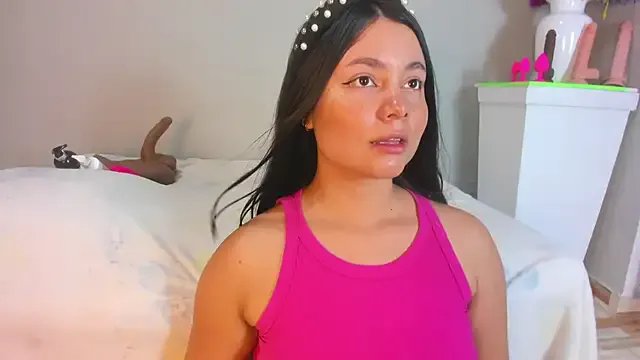  evaa_greey chat room