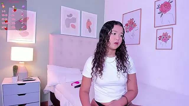 Evaa_Lunna_ from StripChat