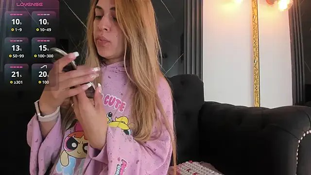  EvaaLovia1 chat room