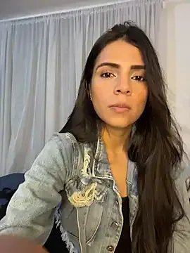  EvaMiranda chat room