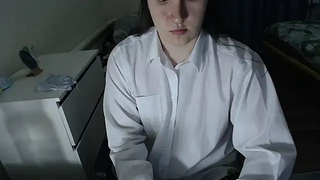 EvaMiron from StripChat