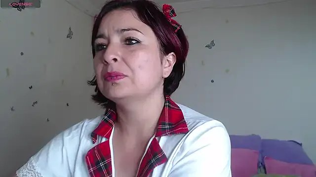 evangeline_lover from StripChat