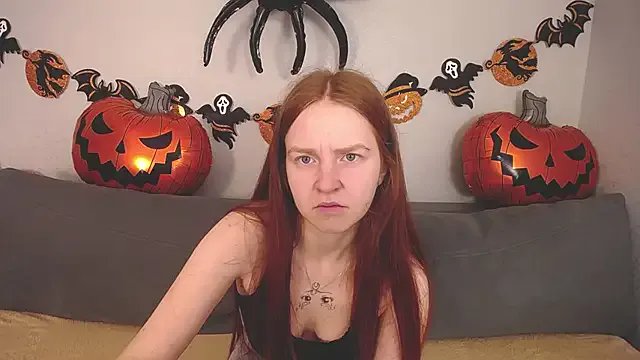 Evarey_ from StripChat