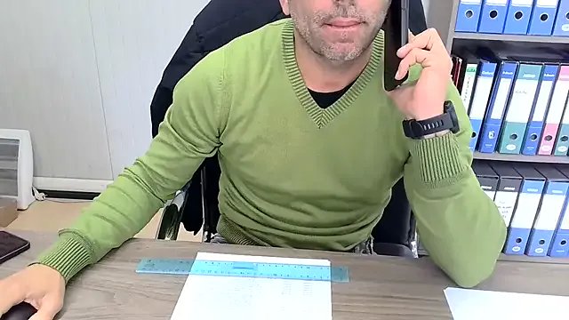 Evasionee from StripChat