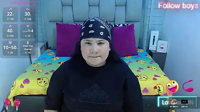 evelin_zaens from StripChat