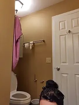 EVILYN from StripChat