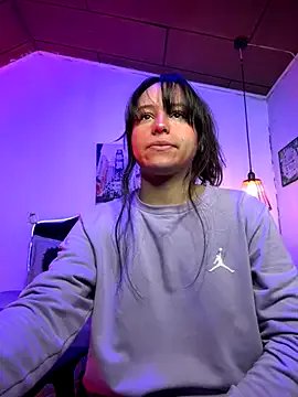 Eymmy_24 from StripChat