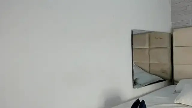 fallon_08 from StripChat