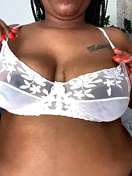 fatpussydallx from StripChat