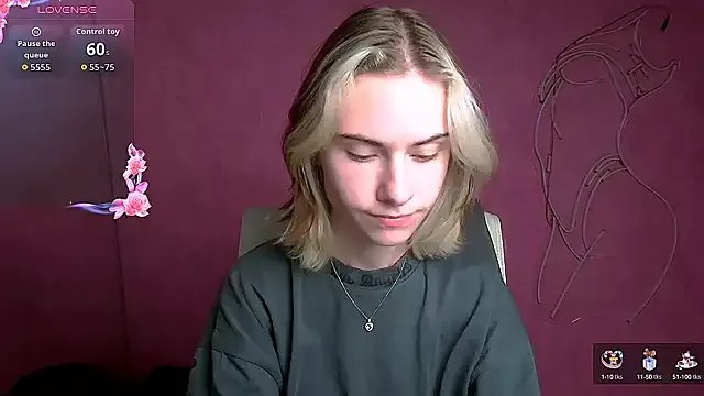 Fiona_Night from StripChat