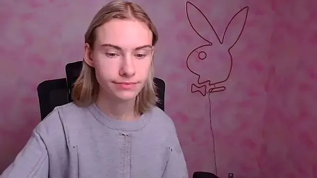 Fiona_Night from StripChat