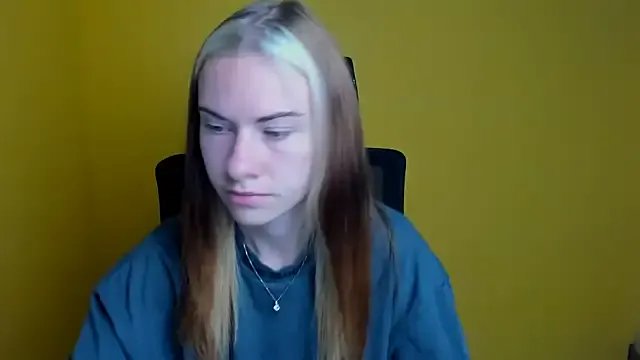 Fiona_Night from StripChat