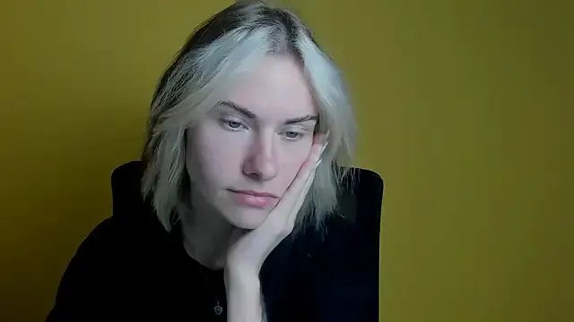 Fiona_Night from StripChat