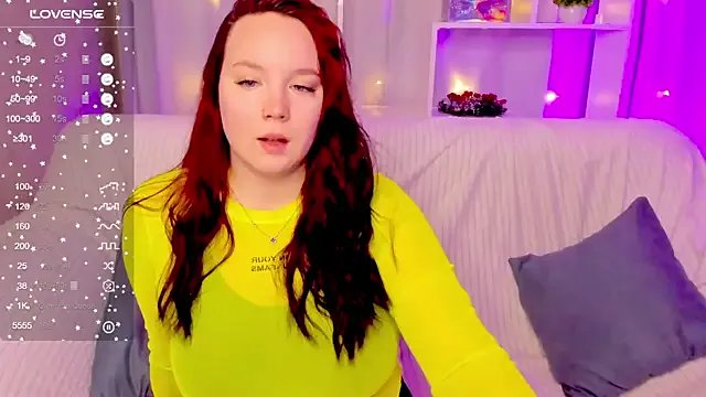 Fire_Emily_ from StripChat