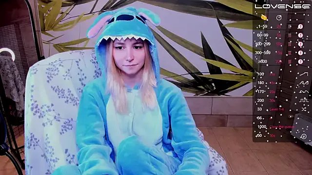 fleximona from StripChat