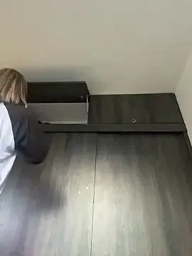  Flora_Minx chat room