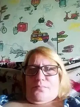 Forest-Lady from StripChat