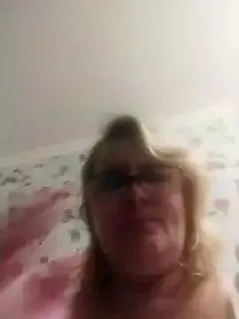 Forest-Lady from StripChat