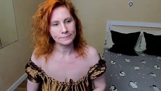 FoxySophia from StripChat