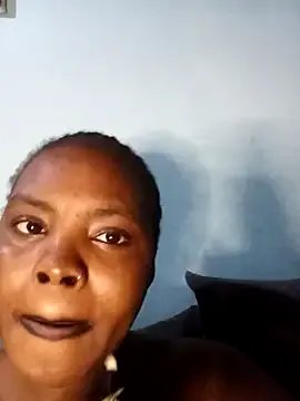 freaky_belle from StripChat