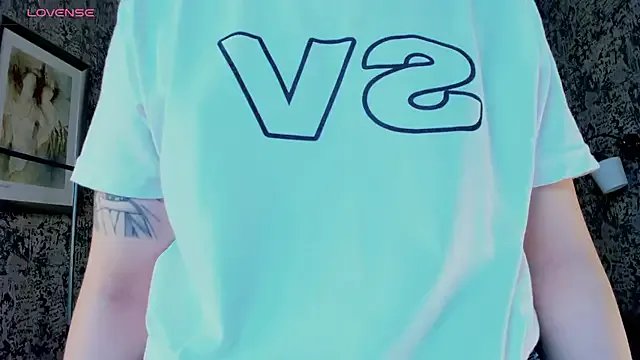 FreyaRaya from StripChat