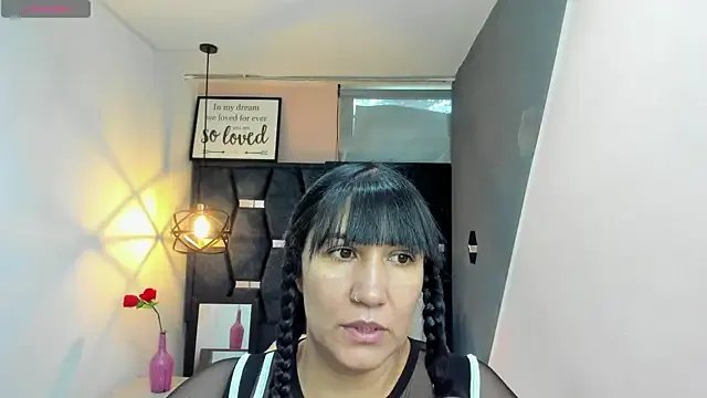 GiaFox_ from StripChat