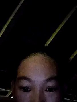 gio-thu from StripChat